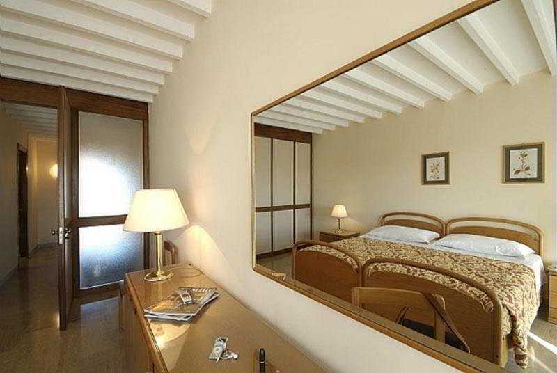 Aparthotel Residenze Garden à Rome Chambre photo